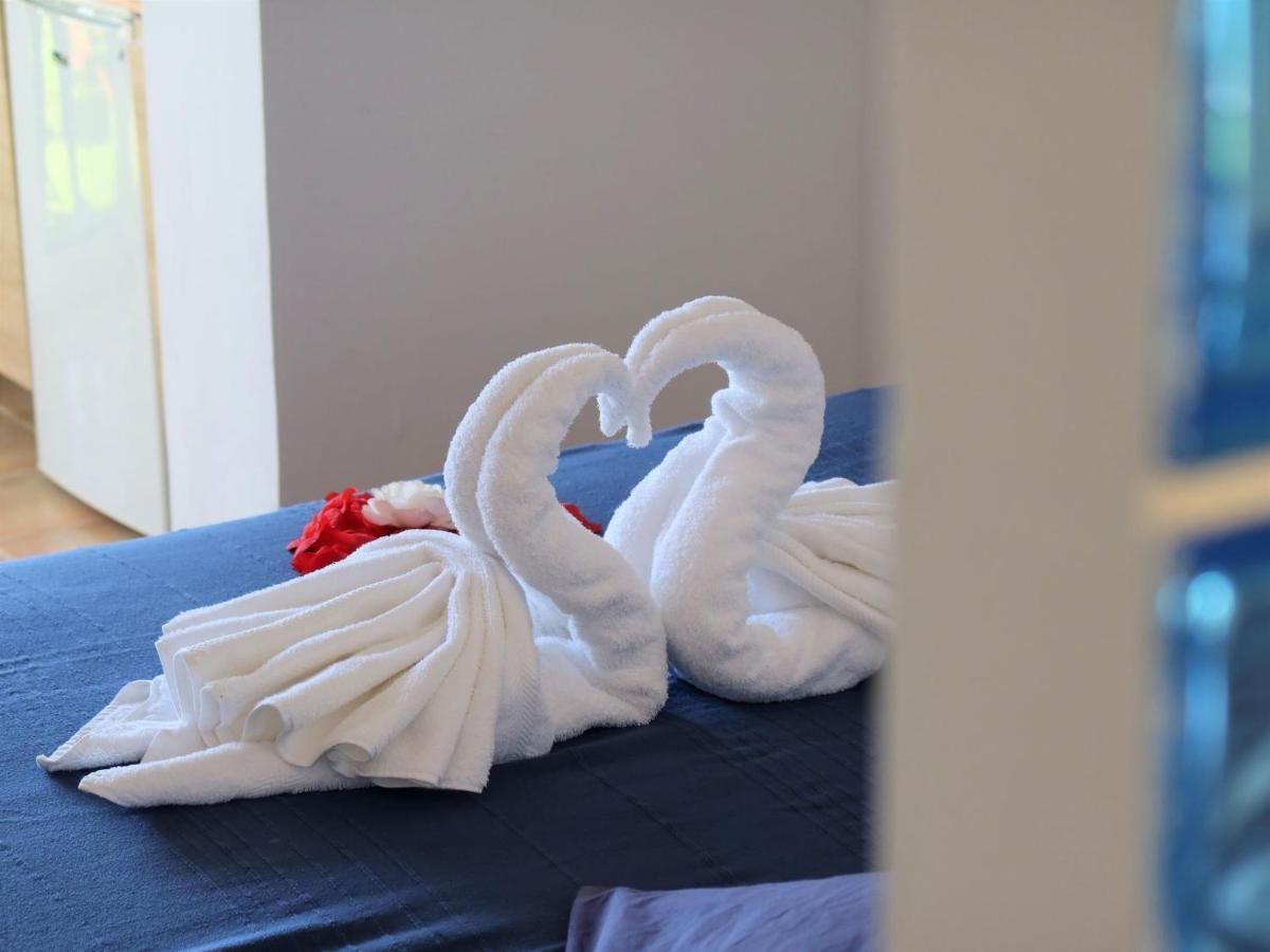 Bed and Breakfast Aloasis Grimaud Exteriér fotografie