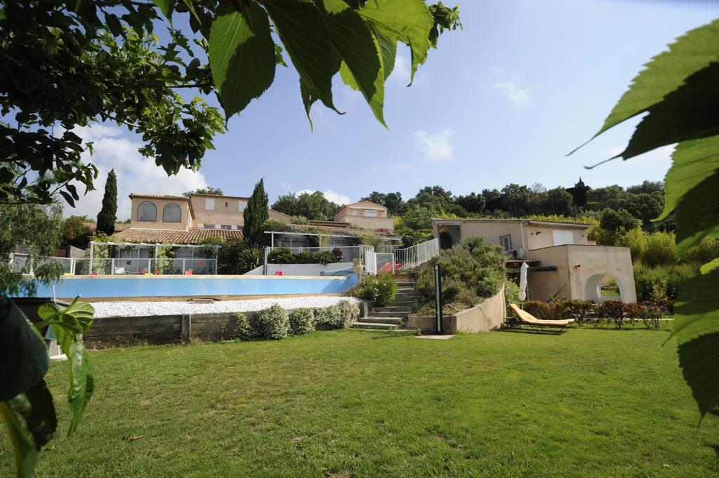Bed and Breakfast Aloasis Grimaud Exteriér fotografie