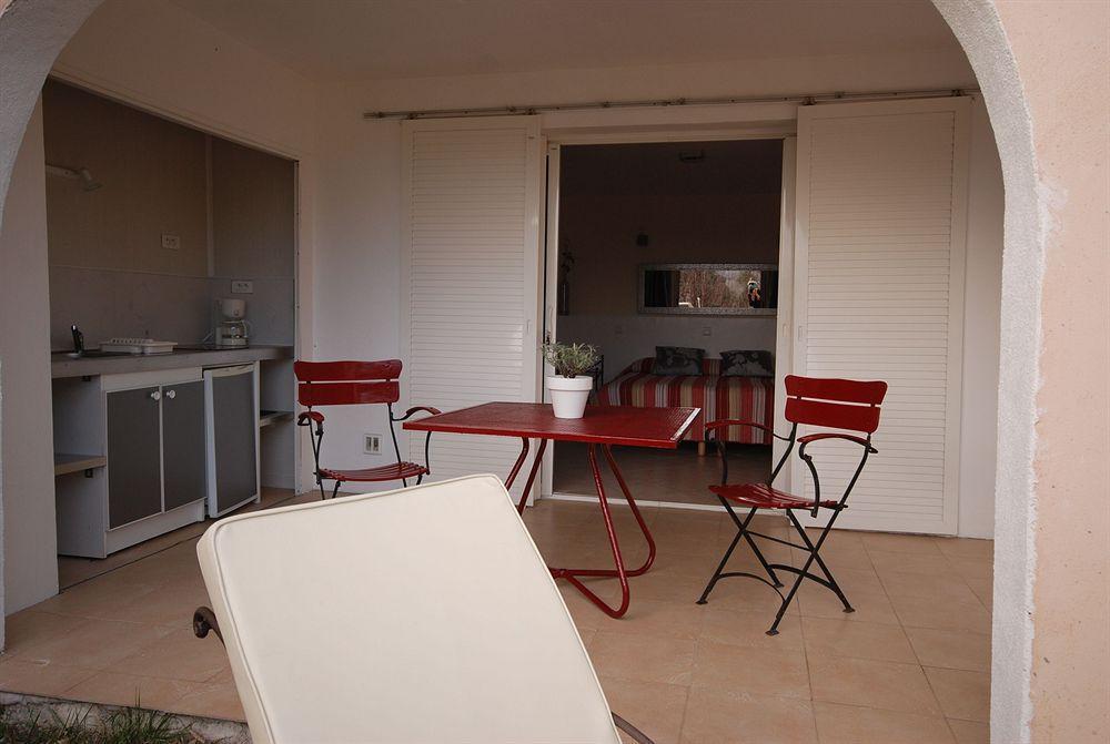 Bed and Breakfast Aloasis Grimaud Exteriér fotografie