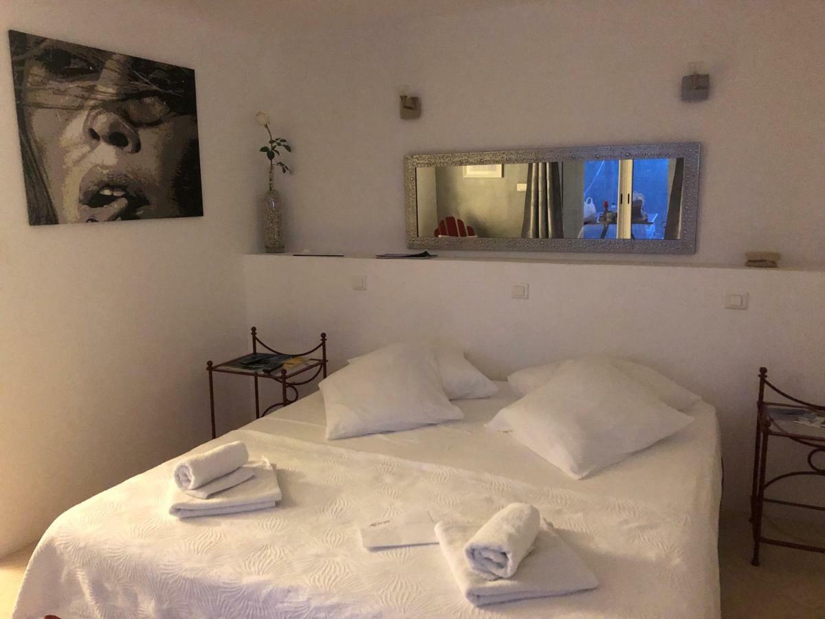 Bed and Breakfast Aloasis Grimaud Exteriér fotografie